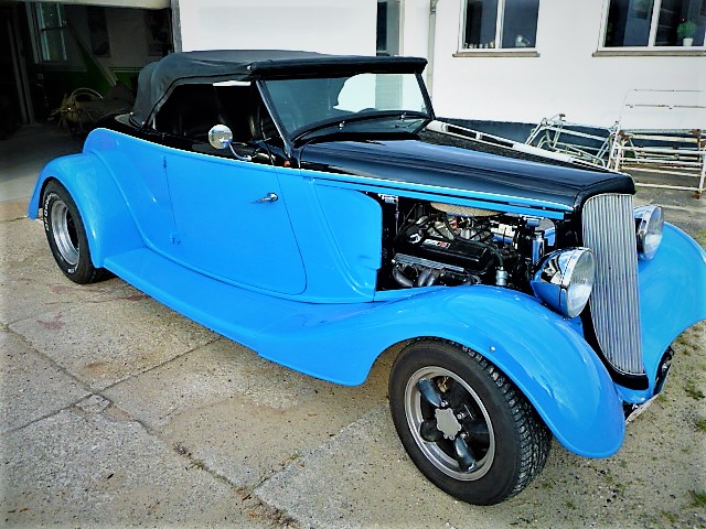 1934 Ford V8 Roadster Hot Rod