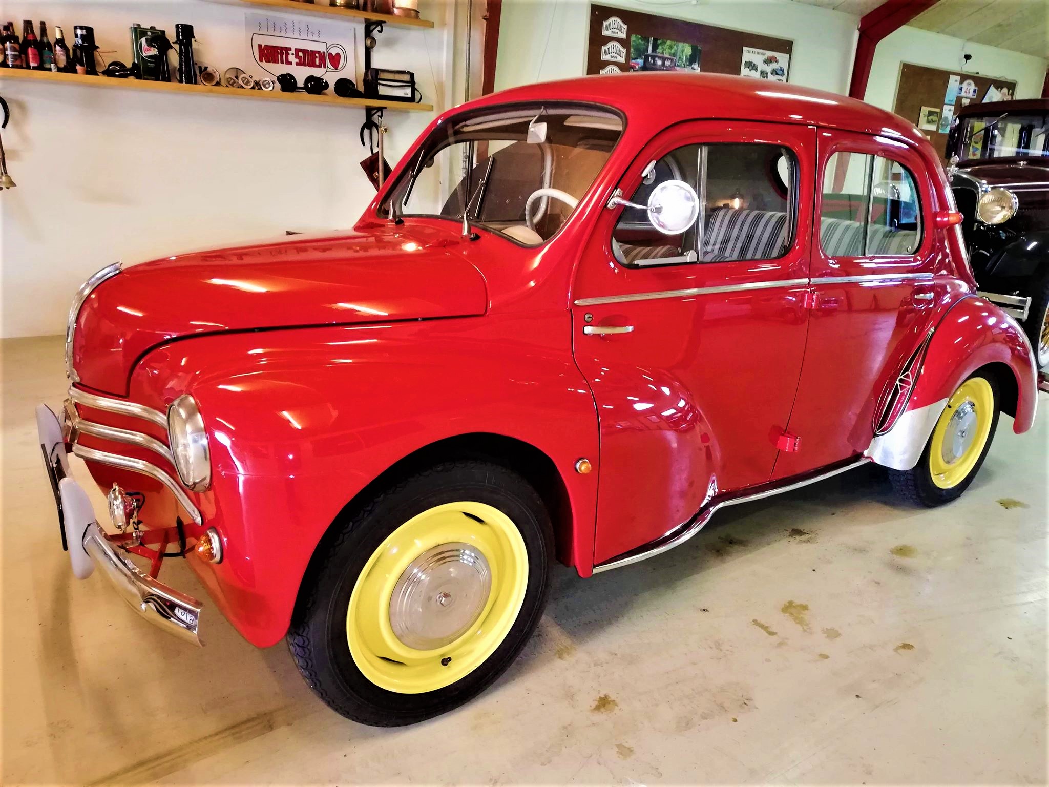 1954 Renault 4CV